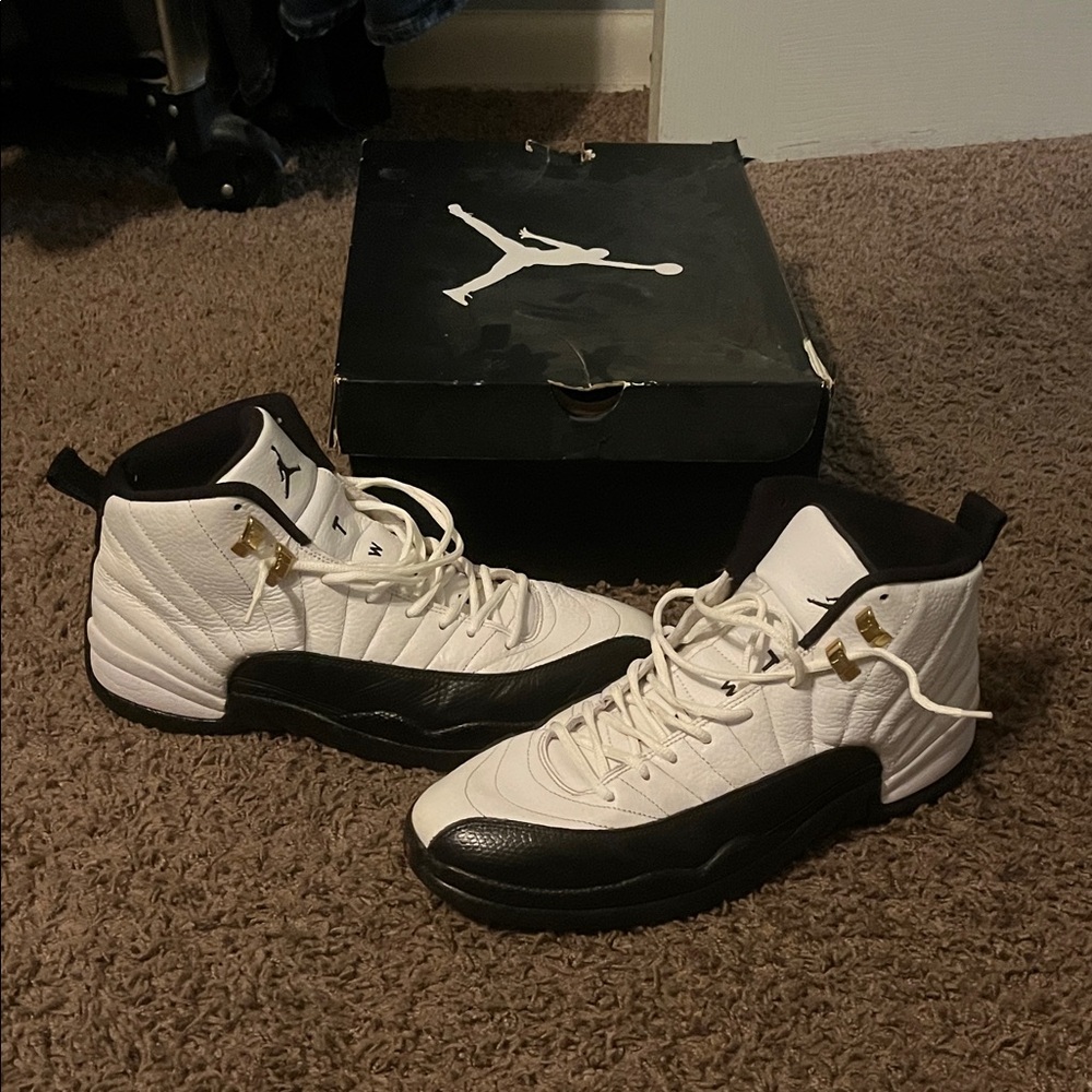 Jordan Black and White Shoe Box